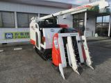 クボタ コンバイン 写真