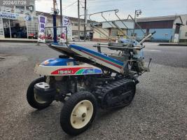 イセキ 野菜移植機 写真