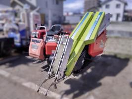 クボタ 人参収穫機 写真