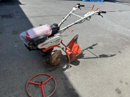 クボタ 耕運機 写真