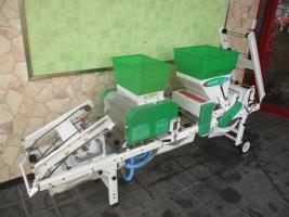 スズテック 播種機 写真
