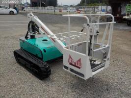 マルヤマ 高所作業車 写真