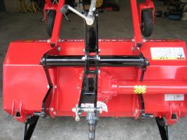 ニプロ 草刈機 写真