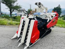 ヤンマー コンバイン 写真