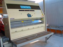 アクティブ 色彩選別機 写真