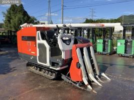 クボタ コンバイン 写真