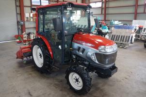 ヤンマー トラクター 写真