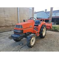 クボタ トラクター 写真