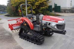 ヤンマー トラクター 写真