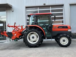 クボタ トラクター 写真