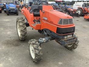 クボタ トラクター 写真