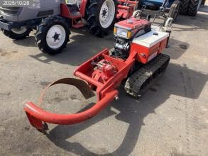 ヤンマー 植木掘取機 写真