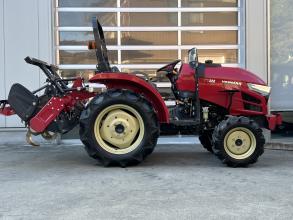 ヤンマー トラクター 写真