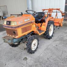 クボタ トラクター 写真