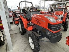 クボタ トラクター 写真