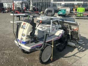 イセキ 田植機 写真