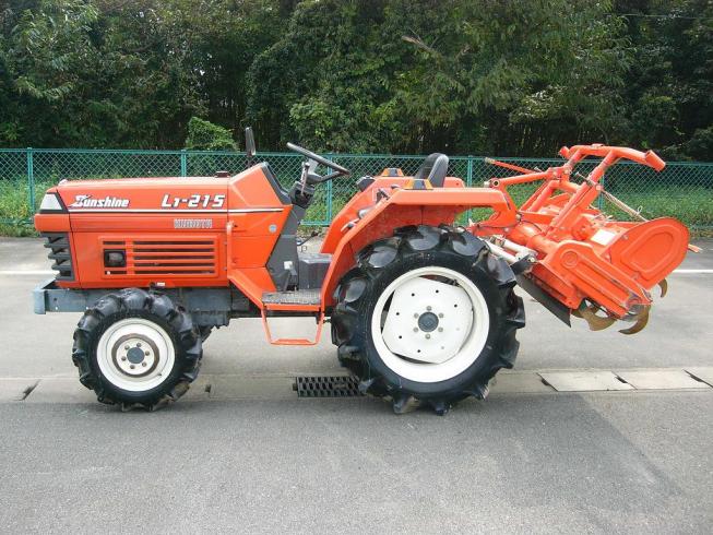 トラクター L1-195 写真２