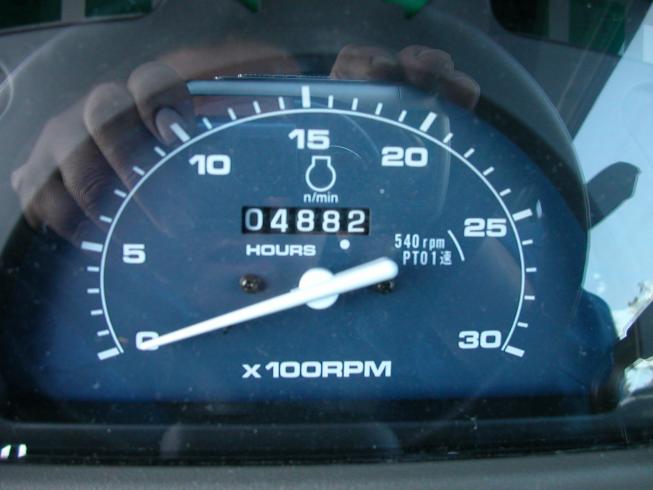 トラクター US-334 写真４