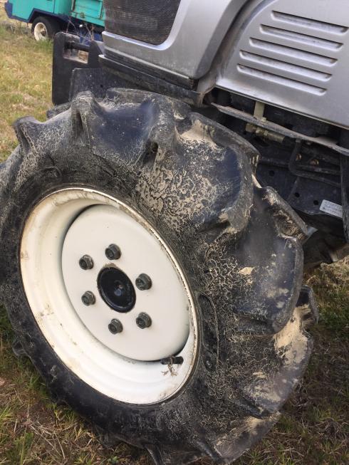 トラクター EF230 写真２