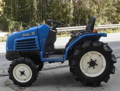 トラクター  SIAL5(TF5F)　新品ハンマーナイフモアMK125付  写真３