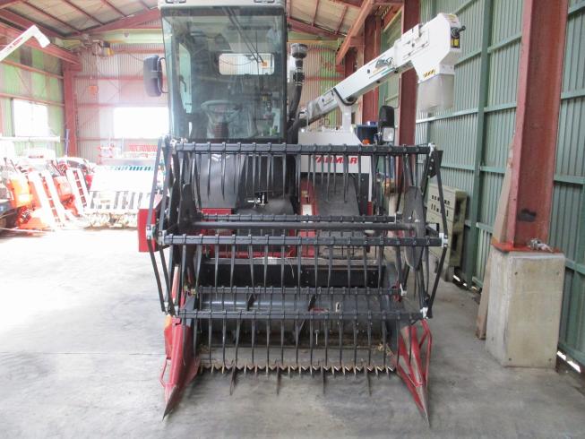 普通型コンバイン YH400 写真５