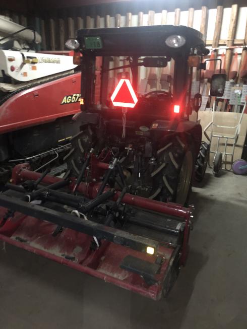 トラクター YT225 J change 写真２