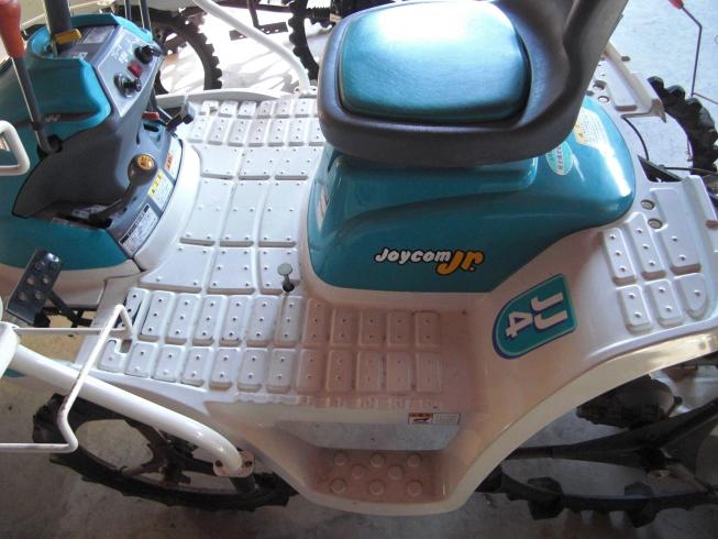 田植機 JJ4-H  写真３