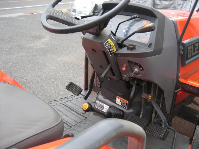 トラクター GL261 27馬力 写真９