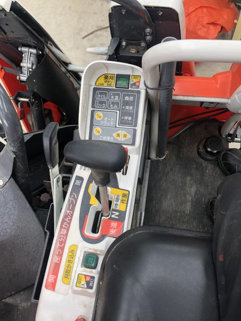 コンバイン ER213 写真５