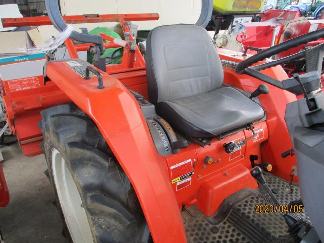 トラクター GL260-FBSMA 写真４