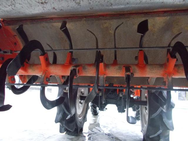 トラクター GB130BMA 写真８