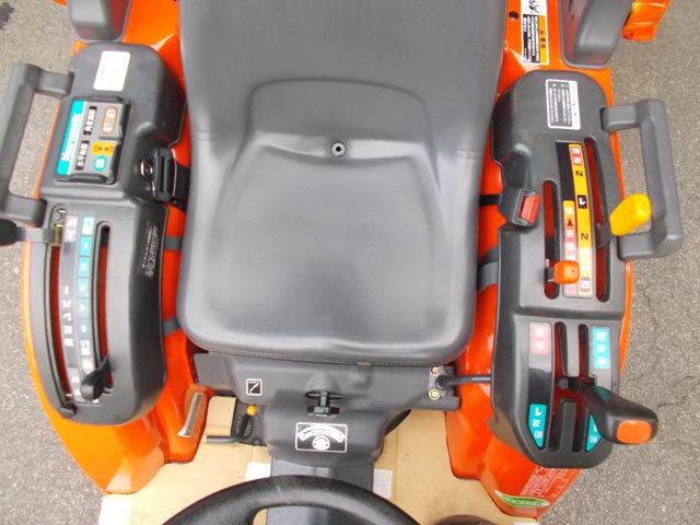 トラクター GB135BMA (№31459) 写真６