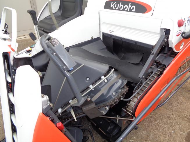 コンバイン ARN216GLW 写真６