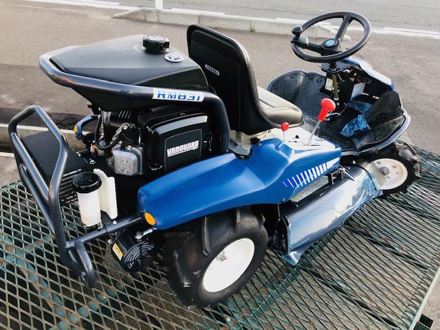 草刈機 RM831 写真２