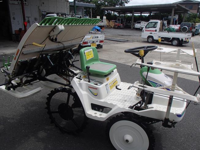 田植機 Pe-1X 写真３