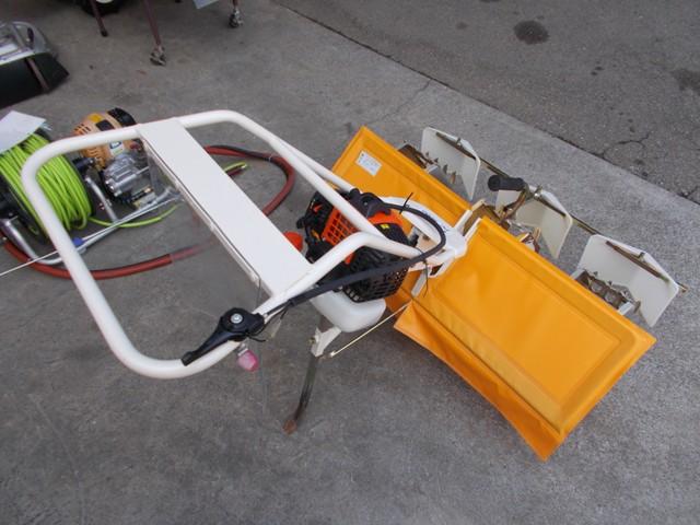 水田除草機 PC3000/3 写真３