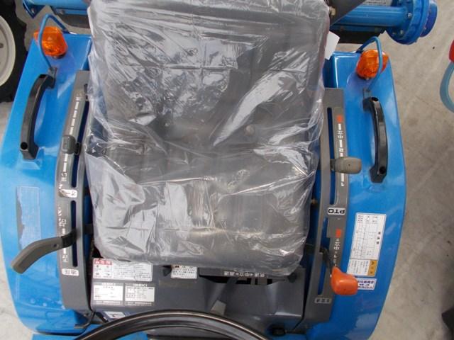 トラクター TC13-NA1 写真７