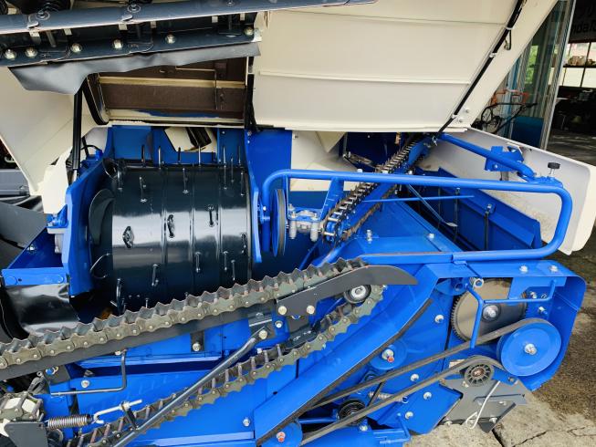 コンバイン HN211G 写真７