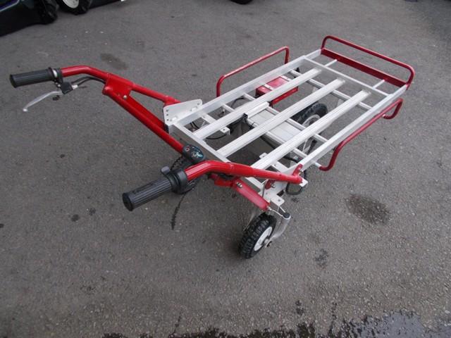 運搬機 電動猫吉3輪タイプ 写真３