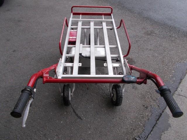 運搬機 電動猫吉3輪タイプ 写真５