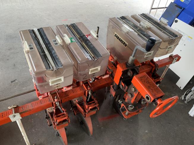 播種機 ＳＯ400 写真４