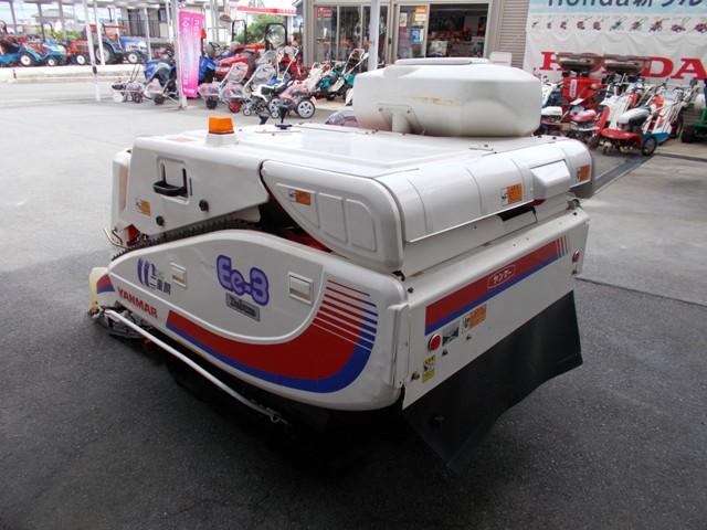 コンバイン Ee-3 写真３