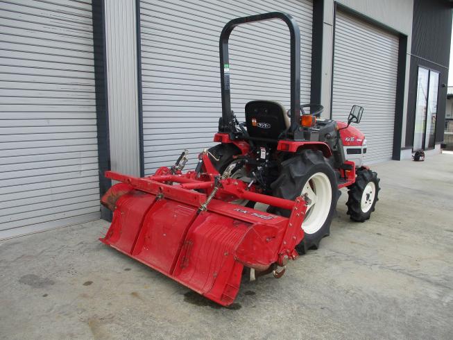 トラクター KE18 写真２