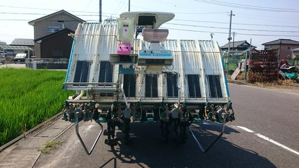 田植機 EP8D-F 写真３
