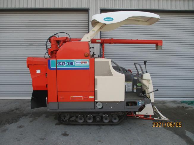 コンバイン SR16GDW 写真３