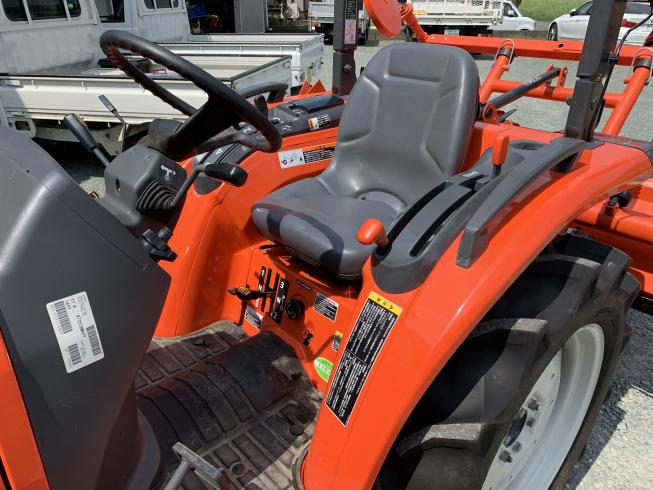 トラクター KT255 写真２