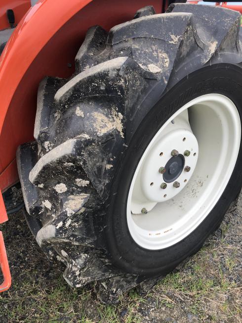 トラクター KL33 写真４