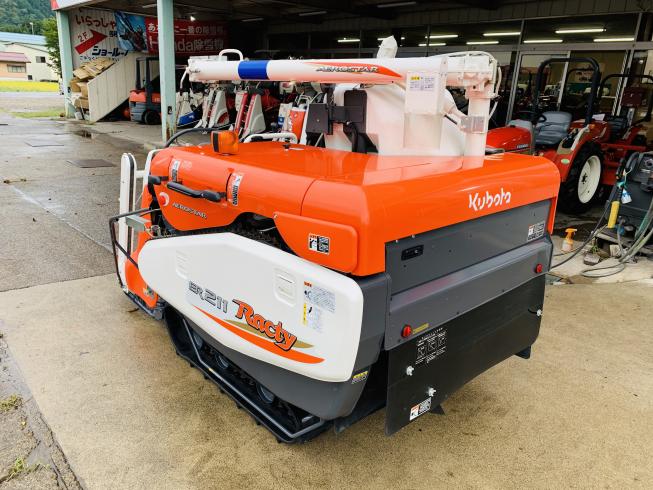 コンバイン ER211W 写真４