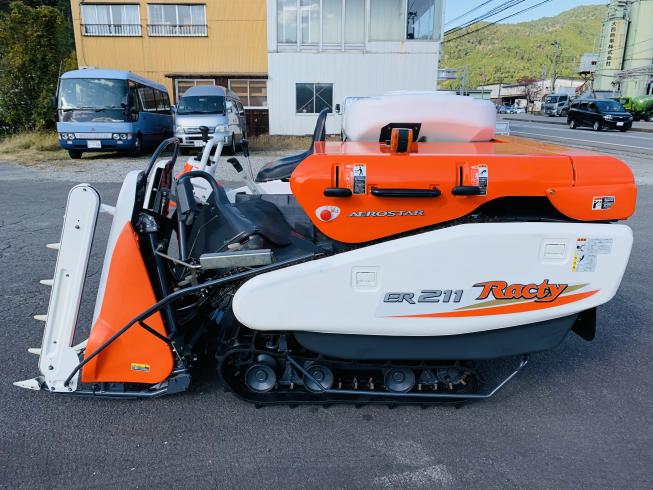 コンバイン ER211(W) 写真３