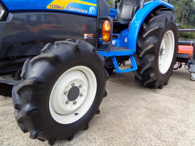 トラクター T2100KLⅡ 写真９